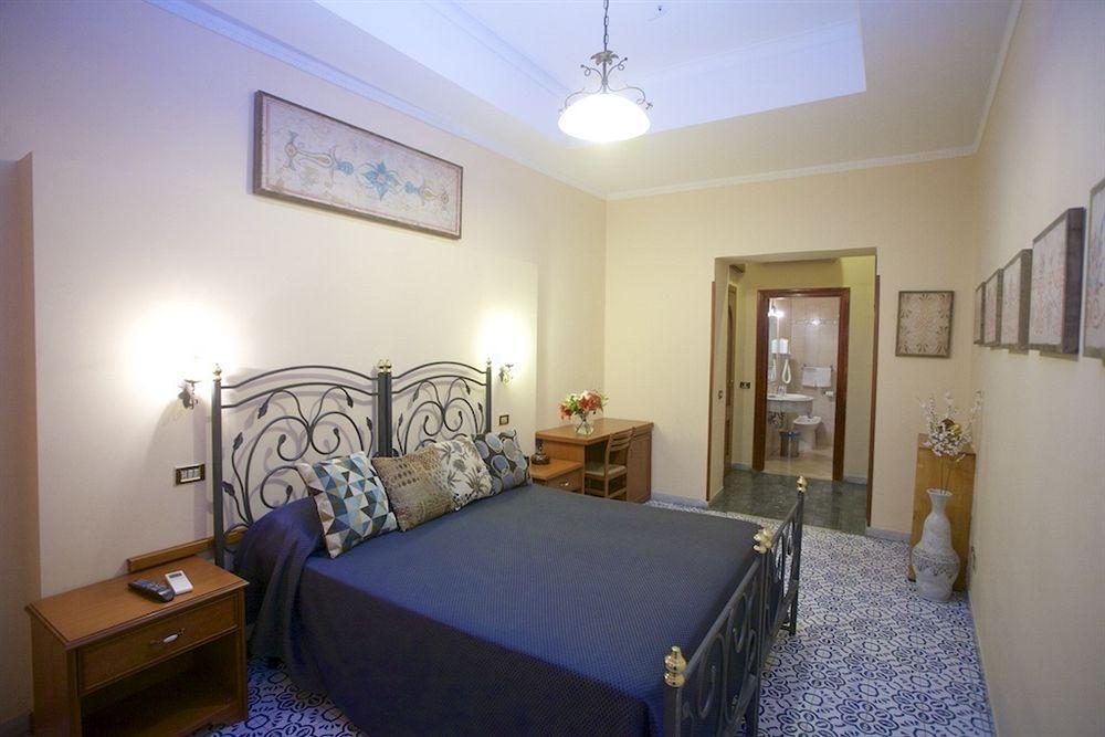 Nicolas Inn Roma Eksteriør bilde