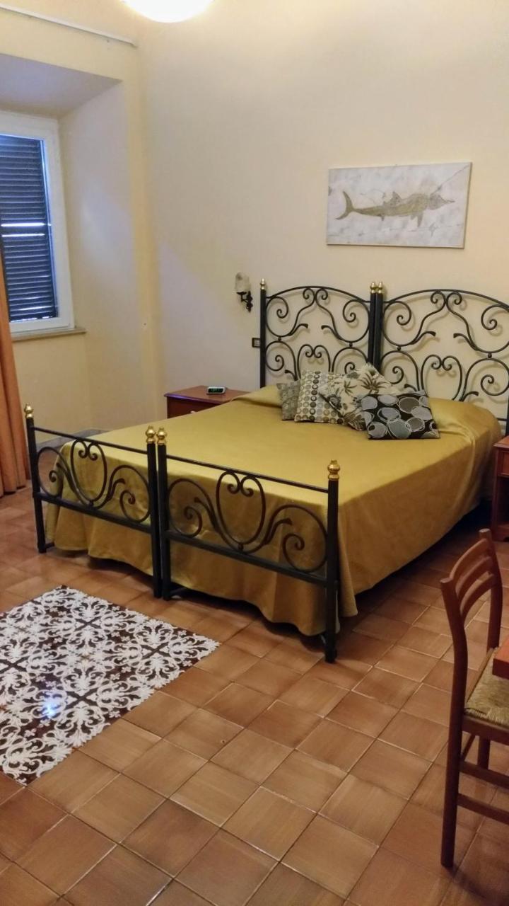 Nicolas Inn Roma Eksteriør bilde